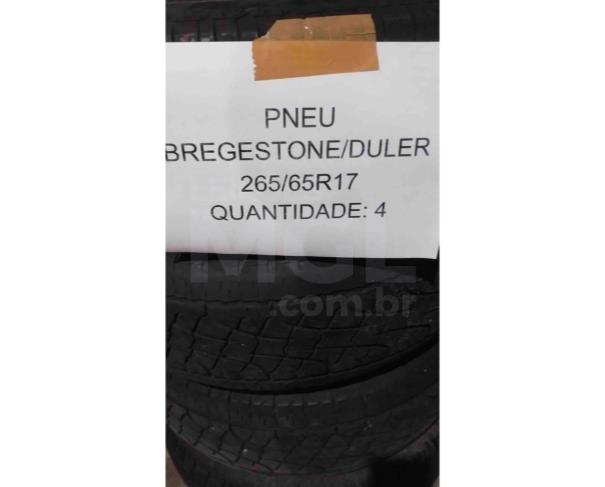 Foto de BELO HORIZONTE/MG - PNEUS INSERVÍVEIS