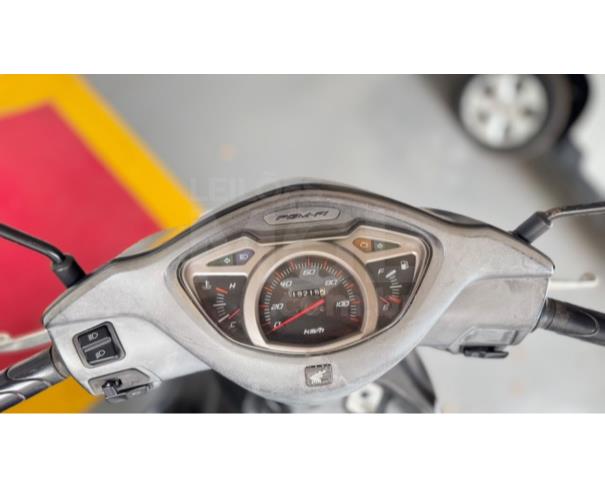 Foto de ITAÚNA/MG - MOTOCICLETA HONDA/LEAD 110 ANO 2013/2013 - SC1159