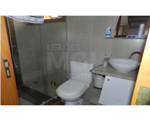 Foto de Canoas/RS – Sobrado com 02 quartos sendo 01 suíte e 02 vagas de garagem no bairro Olaria – PA2121