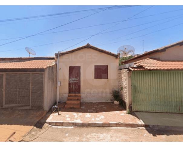 Foto de ABADIA DOS DOURADOS/MG - Casa com 53,26m² , bairro Alto Abadiense