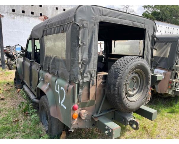Foto de RIO DE JANEIRO/RJ- VTNE PICAPE EMP GE DEFENDER 110 3/4T 4X4 LAND ROVER