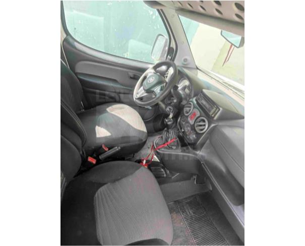 Foto de CONCEIÇÃO DOS OUROS/MG - Fiat Doblò Essence 7L E, 2017/2017, FLEX 