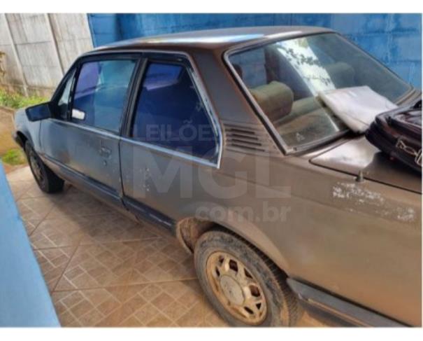 Foto de São João Evangelista/MG - GM/Monza SL/E ANO 1988/1988
