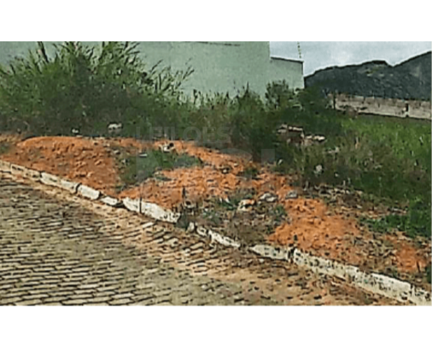 Foto de IÚNA/ES – Lote com a área de 180,00m², situado no bairro Guanabara