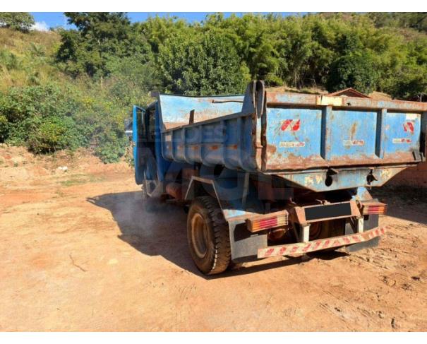 Foto de CARMÉSIA/MG - Caminhão Mercedes Benz L1214, 1990/1990, DIESEL 