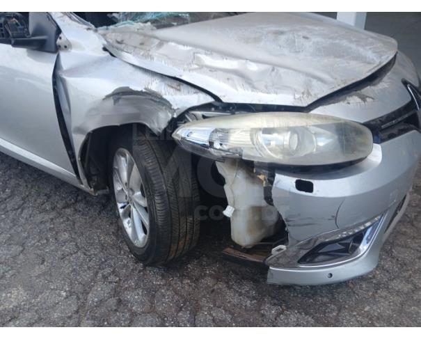 Foto de ITAÚNA/MG- RENAULT FLUENCE SEDAN PRIVILEGE 2.0 16V FLEX AUT 2015/2016- PA00968