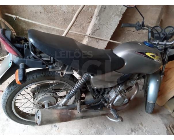 Foto de VIÇOSA/MG - MOTO - HONDA CG TITAN 125 KS  - ANO 2001/2001