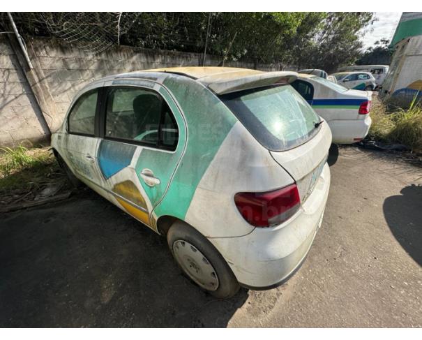Foto de RIO DAS OSTRAS/RJ - VW GOL 1.6 POWER