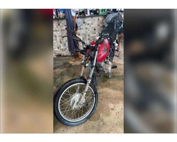 Foto de CONGONHAL/MG - Motocicleta HONDA CG 125 Titan KSE - 2002/2003