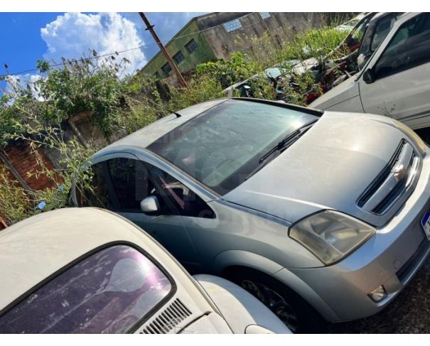Foto de ARAXÁ/MG - (CARRO) - CIRCULÁVEL - GM MERIVA PREMIUM - 2009/2010