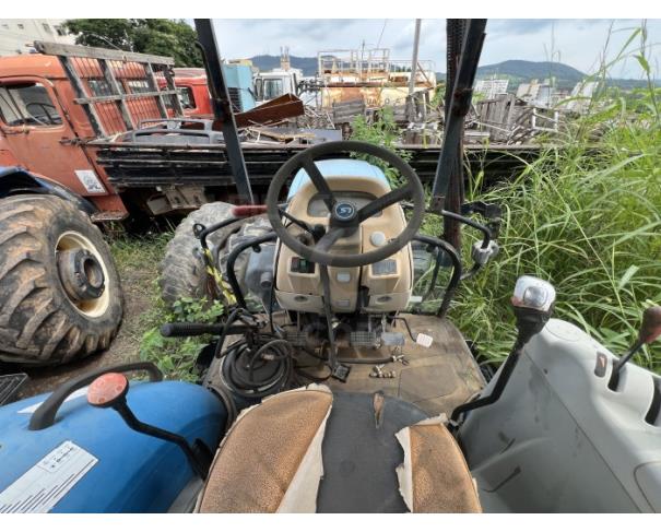 Foto de CLÁUDIO/MG- Trator Agrícola LS, modelo P80R