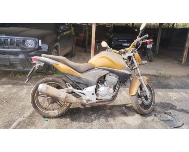 Foto de MURIAÉ/MG - CIRCULÁVEL - HONDA CB 300R - 2011/2011