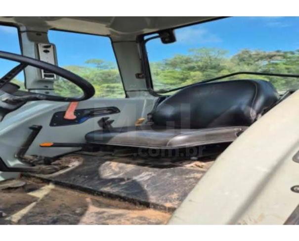 Foto de CAMPESTRE DA SERRA/RS - Trator Agrícola Cabinado New Holland – modelo TL75E – 4x4