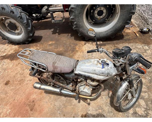 Foto de ANDARAÍ/BA - Motocicleta Wuyang WY 125 ESD PLUS, 2008/2009