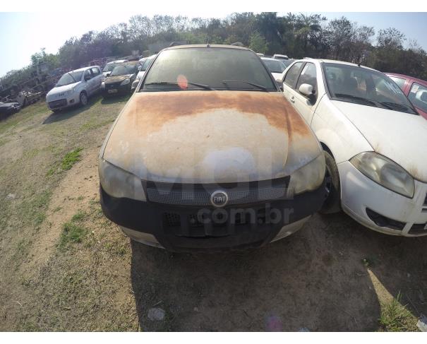 Foto de ITAÚNA/MG - CARGA / CAMINHONETE/FIAT/STRADA TREK FLEX