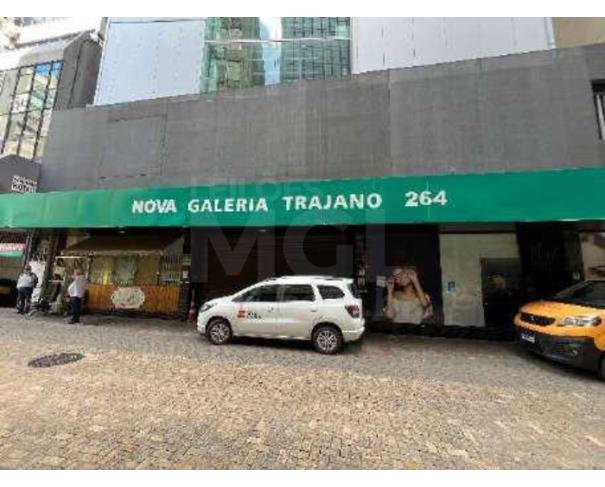 Foto de FLORIANÓPOLIS/SC - Prédio Comercial com 9.734,00m² em terreno de 1.204,71m²  no Centro