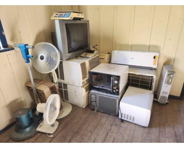 Foto de RIO DO SUL/SC - LOTE DE MOBILIÁRIO, ELETRODOMÉSTICOS E EQUIPAMENTOS
