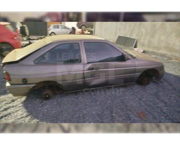 Foto de APARECIDA DE GOIÂNIA/GO - FORD Escort - PARA RETIRADA DE PEÇAS