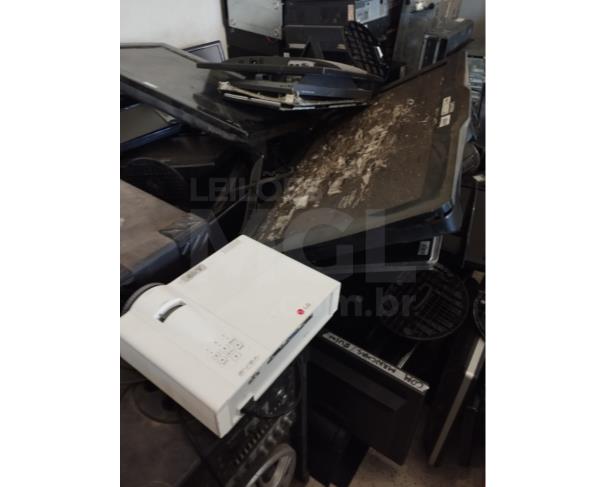 Foto de ANCHIETA/ES - Sucata de informática/eletrônico