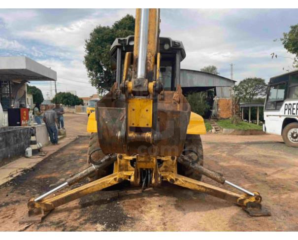Foto de GUAIMBÊ/SP - Retroescavadeira New Holland, modelo LB90, Série 082110