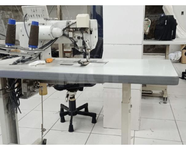 Foto de FORMIGA/MG - Máquina de costura reta SIRUBA modelo L918-RMI 