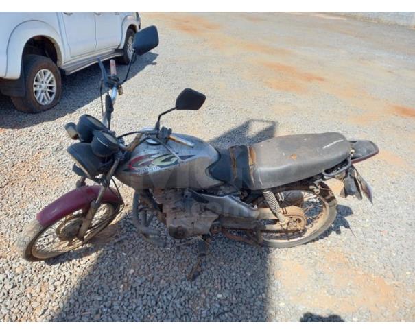 Foto de APARECIDA DE GOIÂNIA/GO - (MOTOCICLETA) - HONDA CG 125 TITAN KS - 2001/2001