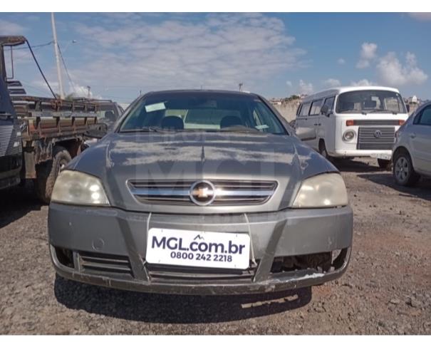 Foto de ITAÚNA/MG - CHEVROLET ASTRA SEDAN ELEGANCE - 2004/2004 - ANTECIPADA