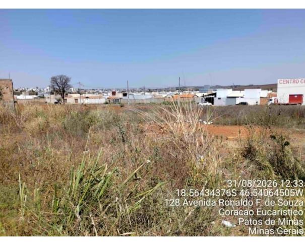 Foto de PATOS DE MINAS/MG - Lote B da Quadra 05, destinado a equipamento comunitário, localizado no Bairro Residencial Sorriso