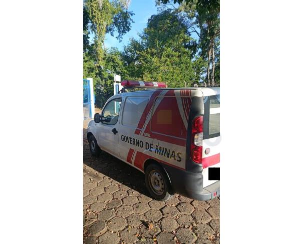 Foto de MANTENA/MG - Fiat Doblo Rontan Ambulância, 2013/2013, FLEX 