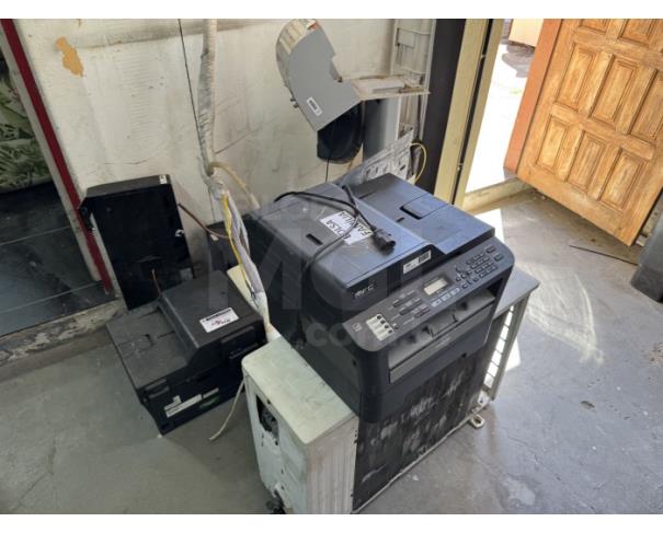 Foto de CAMPO DOS GOYTACAZES/RJ- Diversos (CPUs, ventiladores, impressoras, ares condicionados, moveis, bebedouros, micro-ondas, TV, geladeira).