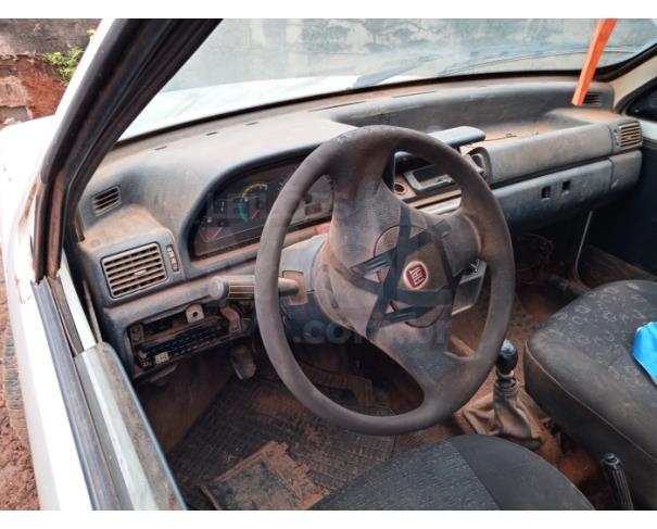 Foto de BRAZÓPOLIS/MG - Fiat Uno Mille Economy, 2011/2012