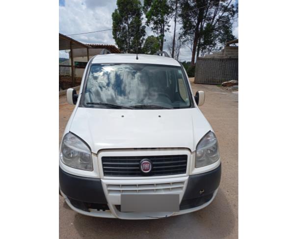 Foto de PIEDADE DOS GERAIS/MG- Fiat Doblo Essence 7L E, ano/modelo 2017/2017