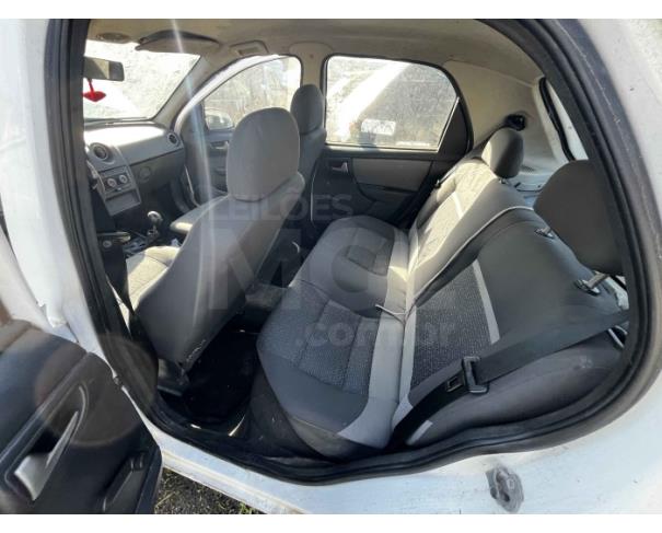 Foto de ANGRA DOS REIS/RJ-VEÍCULO CONSERVADO-CHEVROLET/CELTA 1.0L LT-2012/2013