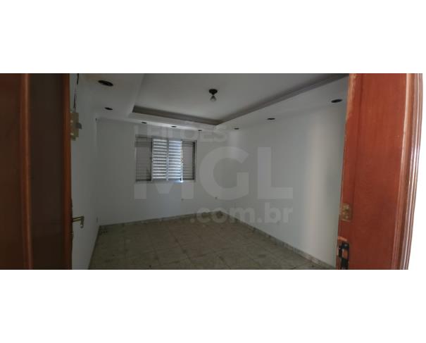 Foto de POUSO ALEGRE/MG PREDIO COMERCIAL E RESIDENCIAL NO LOTEAMENTO AEROPORTO JATOBÁ 