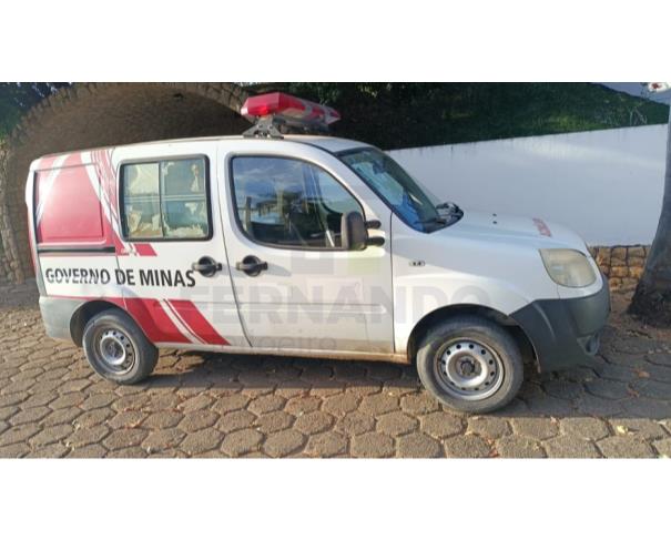Foto de MANTENA/MG - Fiat Doblo Rontan Ambulância, 2013/2013, FLEX 