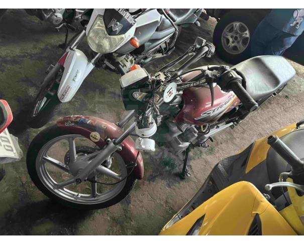 Foto de CAPIVARI/SP - VEÍCULO CONSERVADO - HONDA/CBX 200 STRADA - 2000/2001