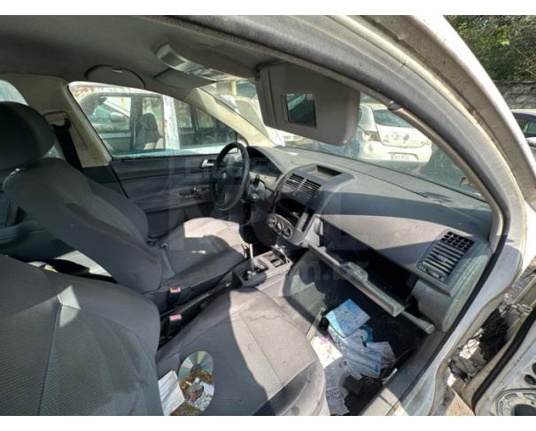 Foto de RIO DAS OSTRAS/RJ - VW - VOLKSWAGEN / POLO SEDAN 1.6