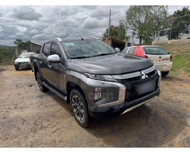 Foto de SERRA DA SAUDADE/MG - Caminhonete - Mitsubishi Triton Sport HPE S, 2022/2023