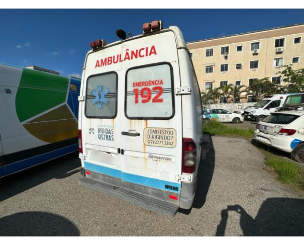Foto de RIO DAS OSTRAS/RJ - ESP. CAMINHÃO AMBULÂNCIA I.M. BENZ REVESCAP AMB
