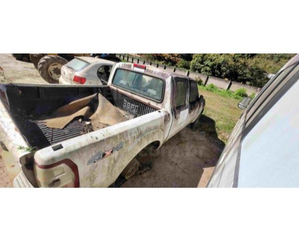 Foto de SANTA MARIA MADALENA/RJ - Caminhonete Ford Ranger XL 13P, 2010/2011, DIESEL 