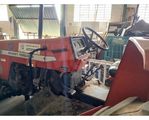 Foto de COTIPORÃ/RS - Trator agrícola Massey Fergusson MF 292