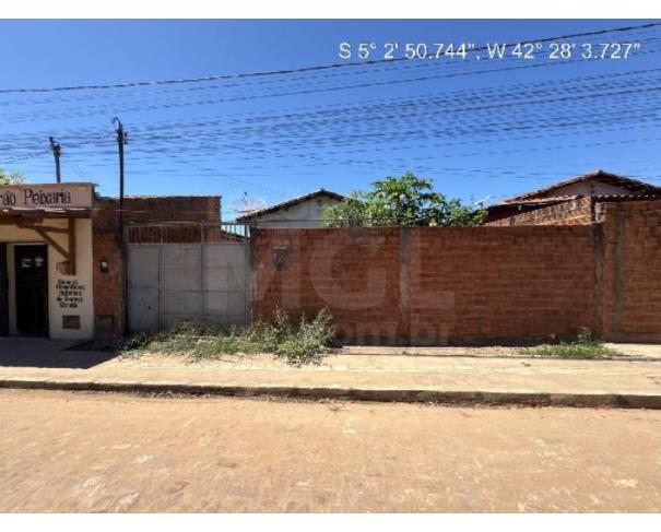 Foto de ALTOS/PI — Casa com 2 quartos (F8444409778207)