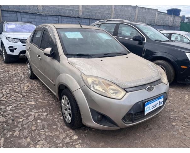 Foto de ITAÚNA/MG FORD/FIESTA SEDAN 1.6 ANO 2011/2012 COR PRATA
