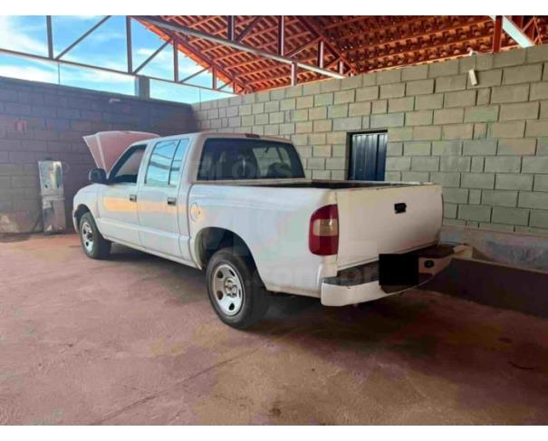 Foto de IBITURUNA/MG - Caminhonete Chevrolet / S10 28 D, 2001/2002, DIESEL 