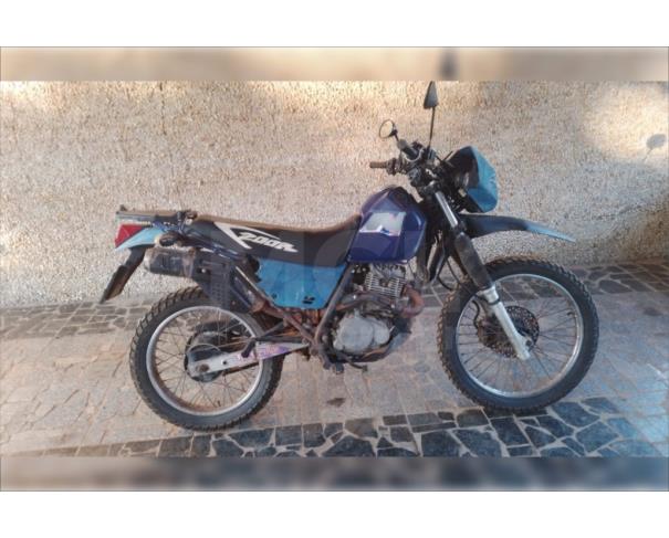 Foto de VIÇOSA/MG - Motocicleta HONDA NX 200