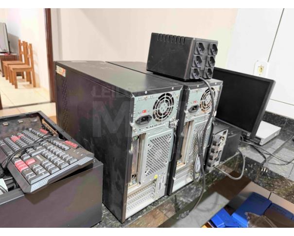 Foto de TIROS/MG - LOTE COMPOSTO POR MÓVEIS, EQUIPAMENTOS, ELETRÔNICOS E BENS DIVERSOS