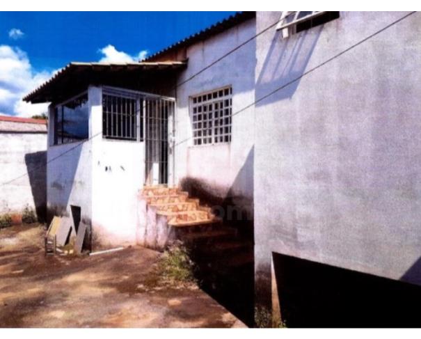 Foto de SÃO JOAQUIM DE BICAS/MG — Casa com 03 quartos no Bairro Tereza Cristina