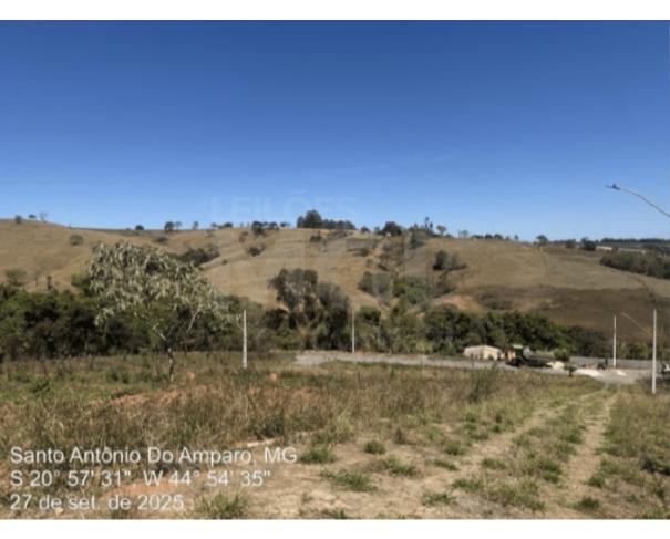 Foto de SANTO ANTÔNIO DO AMPARO/MG — Lote com área de 200m² no Residencial Ouro Branco