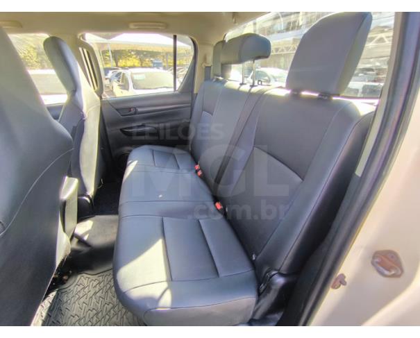 Foto de ITAÚNA/MG- TOYOTA HILUX CDLOWM4FD 2021/2021- PA13406