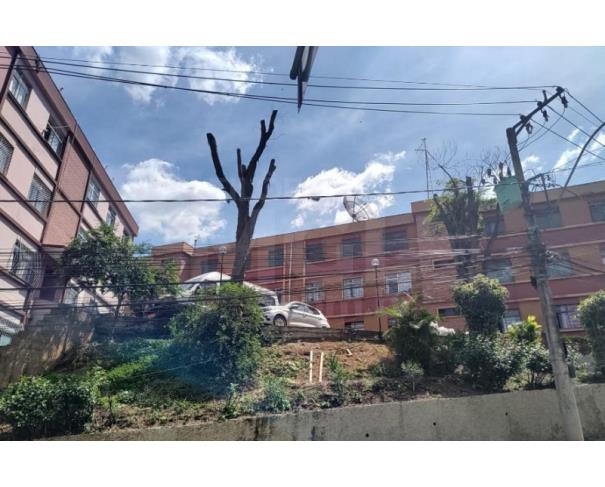 Foto de PONTE NOVA/MG – Apartamento com 4 quartos com a área de 67,48m², situado no Centro